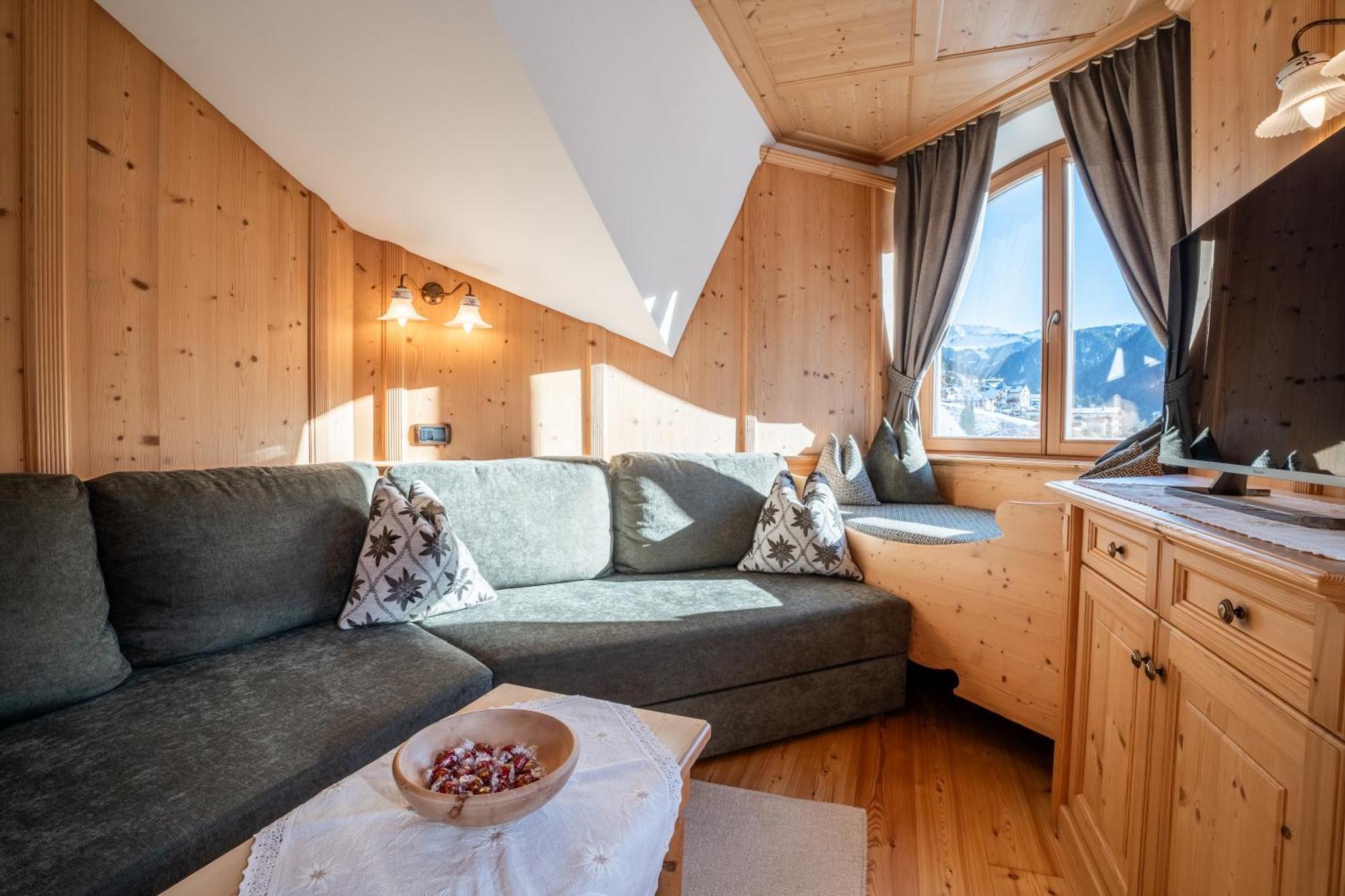 Residence Cesa Ladina Ортизеи Экстерьер фото